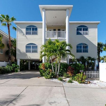Sea Side 102 Beachfront Sleeps 8 Clearwater Beach Dış mekan fotoğraf